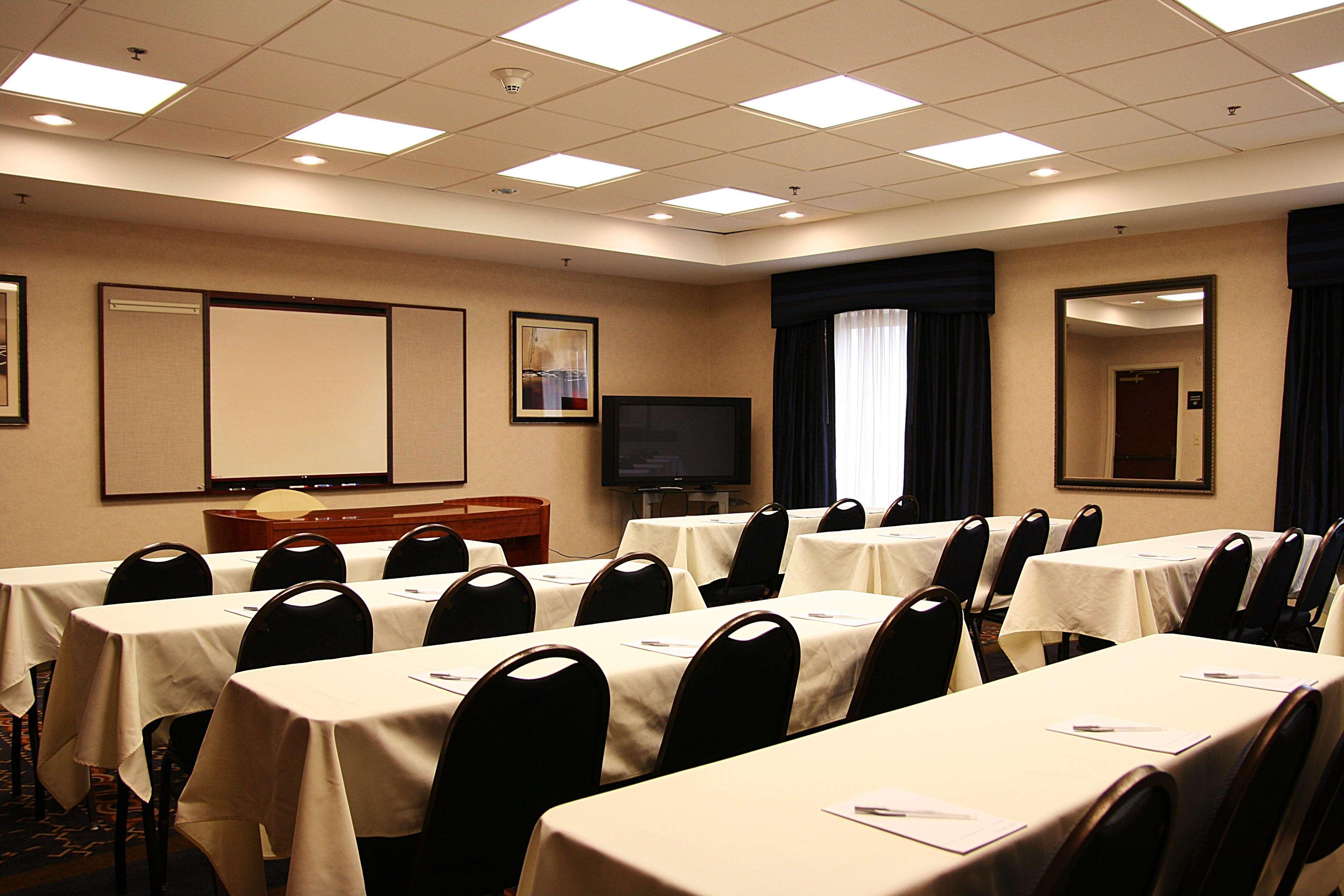 Hampton Inn Atlanta-Фейрберн Зручності фото